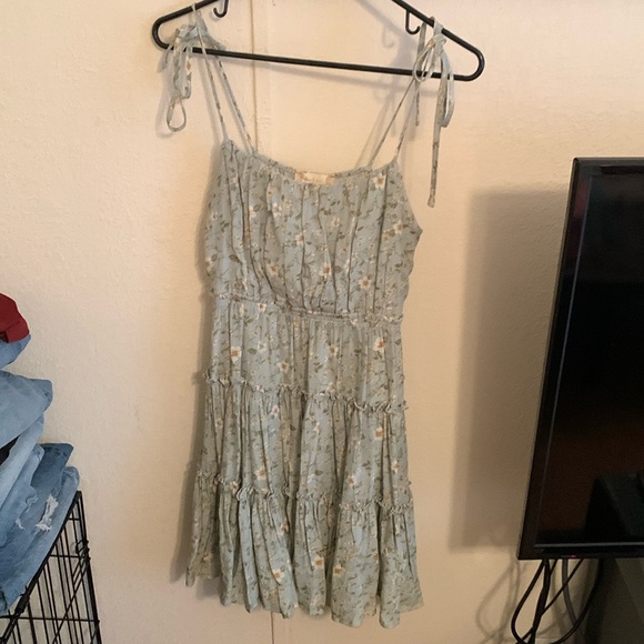 Sage Altrd State dress - Picture 1 of 3